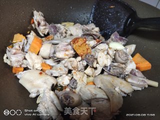 腐乳香菇烧鸡肉的做法步骤：5