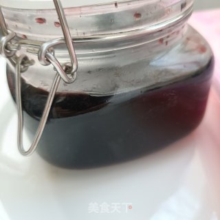 手打西瓜冰红酒的做法步骤：6