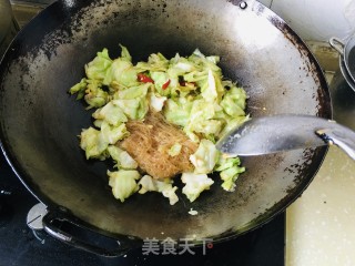莲花菜炒粉丝的做法步骤：10