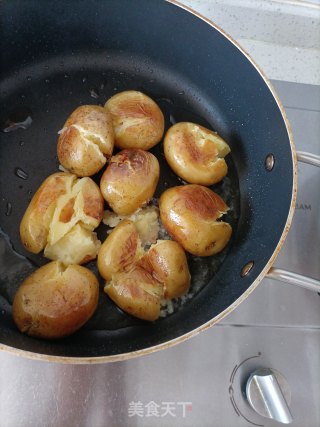孜然小土豆的做法步骤：4