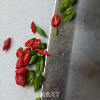 酸萝卜炖黄花鱼的做法步骤：21