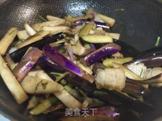 五花肉烧茄子的做法步骤：4