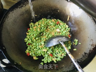 豇豆菜脯炒鸡蛋的做法步骤：11