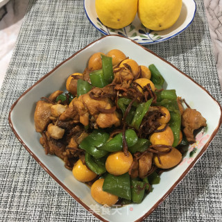 虫草花鹌鹑蛋烧鸡腿的做法步骤：11