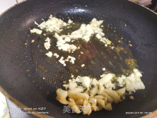 凉拌黑木耳的做法步骤：4