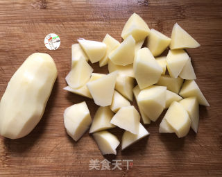 咖喱鸡腿炖土豆的做法步骤：3