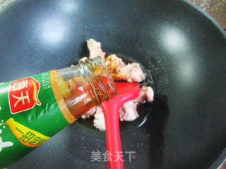 兔腿烧茭白的做法步骤：10