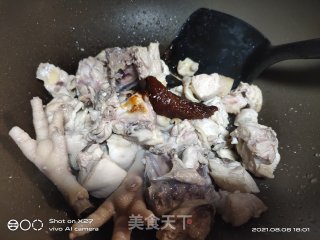 豆腐烧鸡肉的做法步骤：5