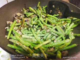 豆角酸菜炒肉片的做法步骤：7