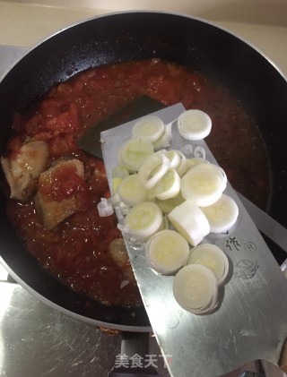 西红柿焖鸡翅的做法步骤：9