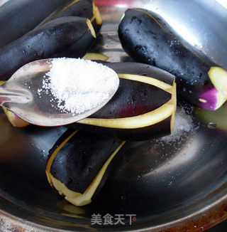 花椒煎茄子苞的做法步骤：3