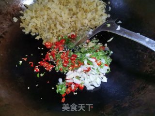炒榨菜丁的做法步骤：4