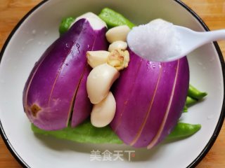 辣椒蒸茄子的做法步骤：5