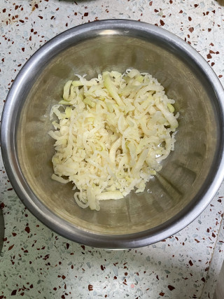 腌苤蓝（榨菜）的做法步骤：4