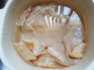 黄瓜拌海蜇魔芋丝的做法步骤：6
