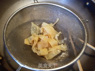 黄瓜拌海蜇魔芋丝的做法步骤：13