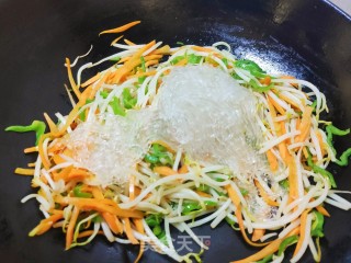 豆芽炒三丝的做法步骤：9