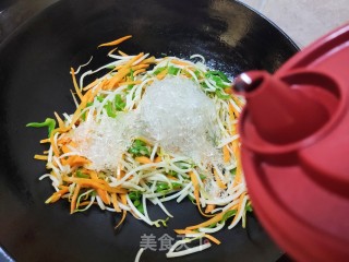 豆芽炒三丝的做法步骤：10