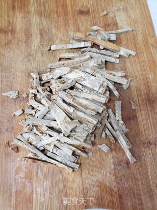 凉拌土豆丝五香豆腐的做法步骤：4