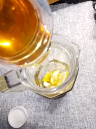 百香果柠檬蜂蜜凉茶的做法步骤：3