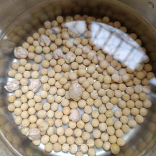 蜜枣红薯豆浆的做法步骤：1