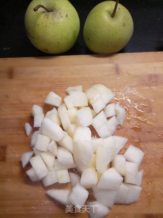 雪梨银耳甜汤的做法步骤：4