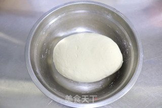 筋道鲜美的肉末豇豆手擀面的做法步骤：1