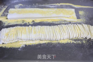 筋道鲜美的肉末豇豆手擀面的做法步骤：3