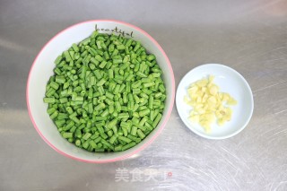 筋道鲜美的肉末豇豆手擀面的做法步骤：6