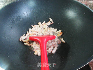 五花肉毛豆炒娃娃菜的做法步骤：6