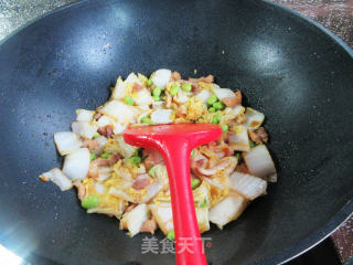 五花肉毛豆炒娃娃菜的做法步骤：14