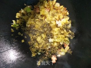 酸菜炒肉末的做法步骤：9