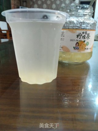 蜂蜜柠檬茶的做法步骤：4