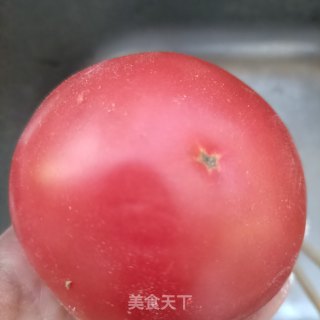 牛肉丸子番茄汤的做法步骤：1