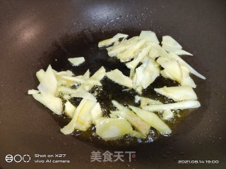 红烧梭子蟹的做法步骤：2