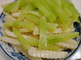 海鲜大杂烩的做法步骤：1