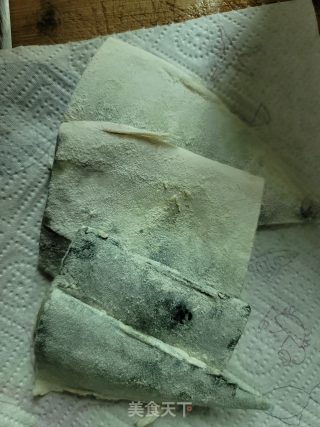香煎鲭鱼片的做法步骤：2