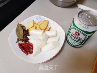 砂锅排骨炖冬瓜的做法步骤：3