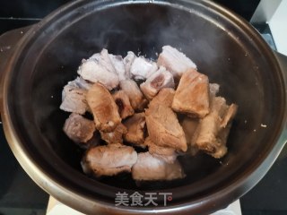 砂锅排骨炖冬瓜的做法步骤：5