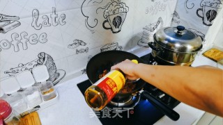 红烧卤肥肠的做法步骤：7