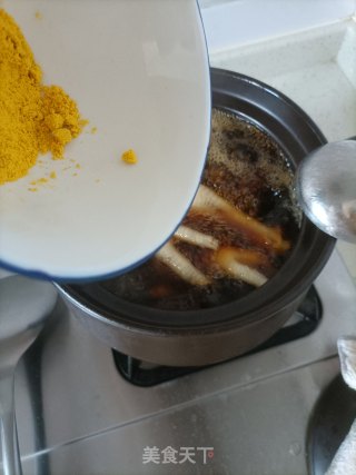 炖鸡爪的做法步骤：4