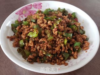 尖椒炒肉末的做法步骤：5