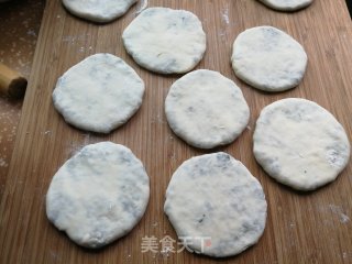 荠菜豆腐馅饼的做法步骤：12