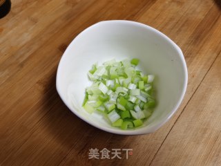 无敌蛋炒饭的做法步骤：1