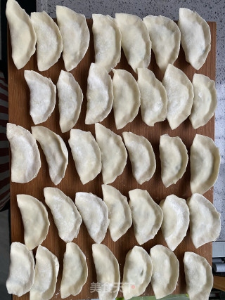 方瓜丝蛋皮饺的做法步骤：11