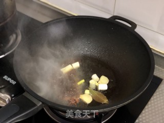 山楂啤酒鸡翅的做法步骤：3
