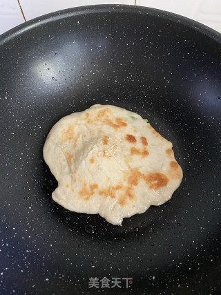 葱香椒盐饼的做法步骤：4