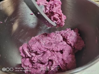 火龙果豆沙面包的做法步骤：2