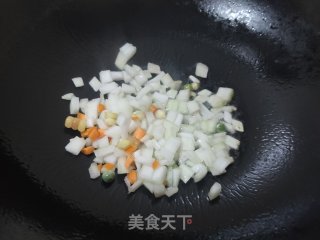 什锦炒饭的做法步骤：3