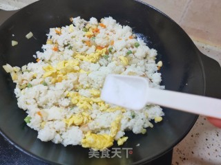 什锦炒饭的做法步骤：8